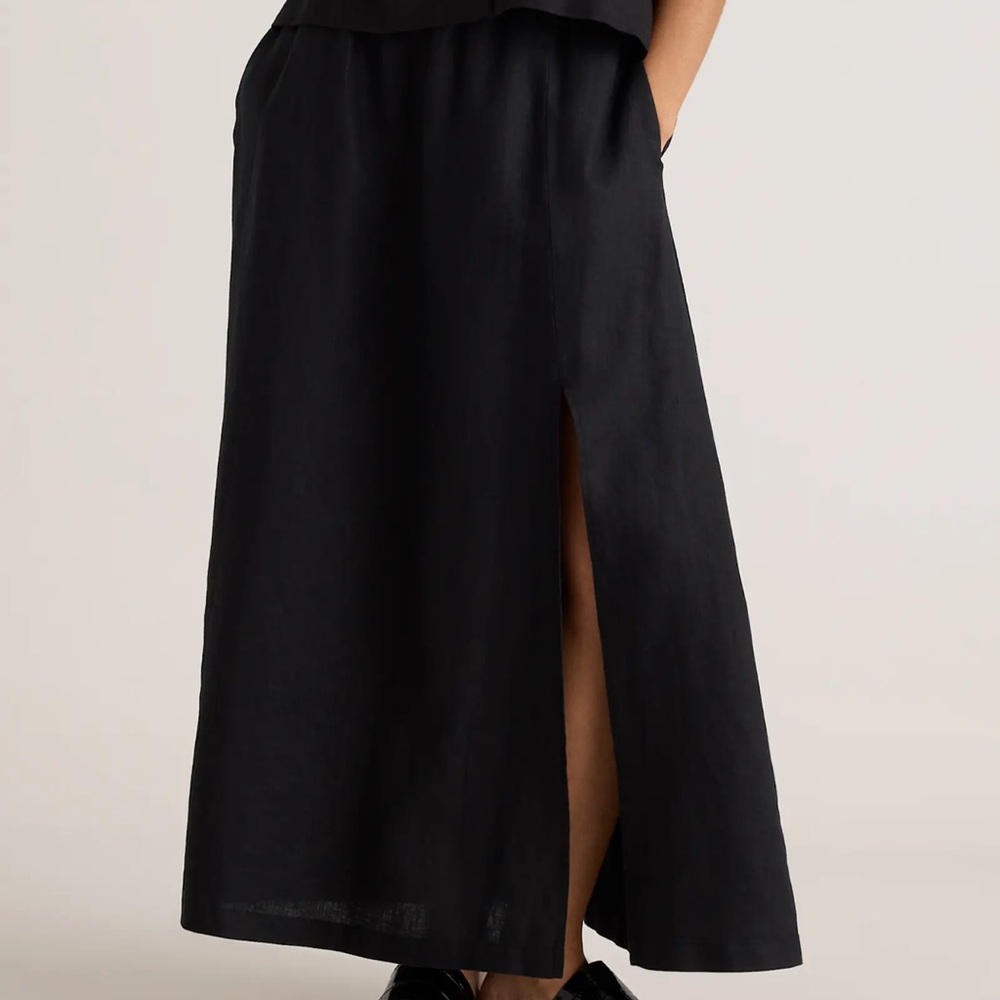 Quince 100% European Linen Maxi Skirt Black Elastic Waist Flowy Size L NWT